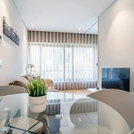 Apartment Antas Park Flat With Pool Porto