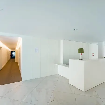 Antas Park Flat With Pool Porto