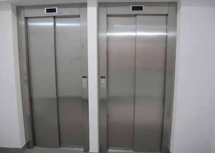 아파트 Antas Park Flat With Pool