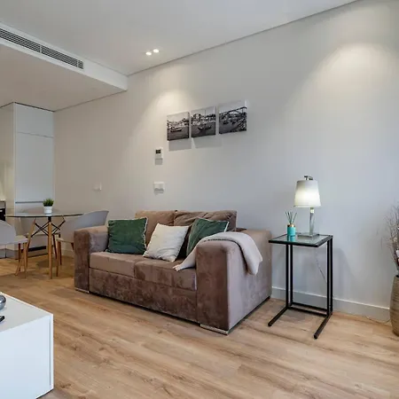 Antas Park Flat With Pool Oporto